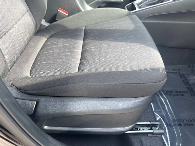 Used 2025 Hyundai Venue SE FWD image 15