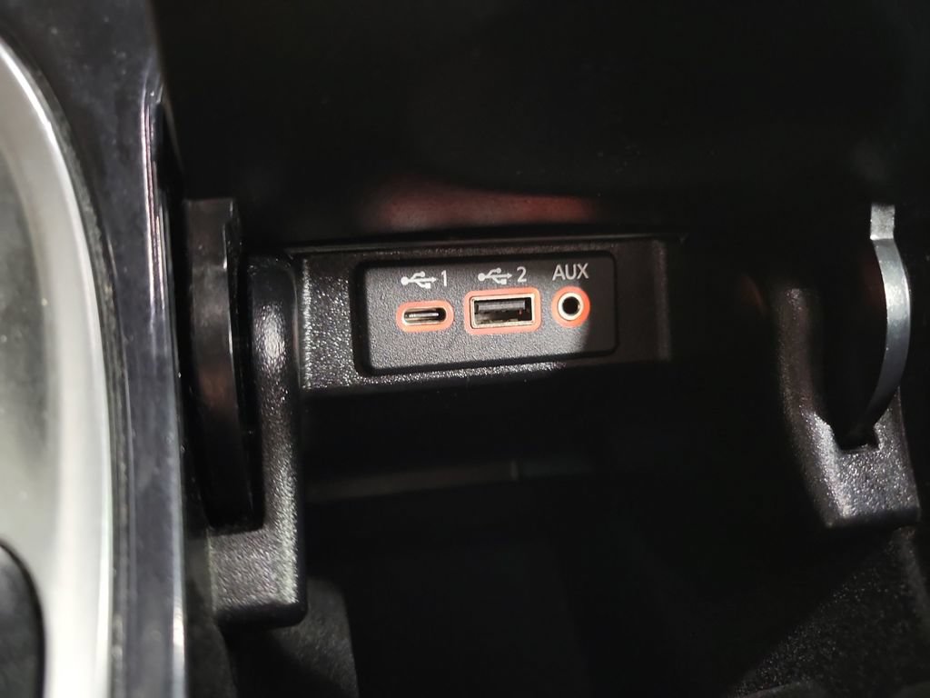 Used 2023 Nissan Maxima SL FWD image 19