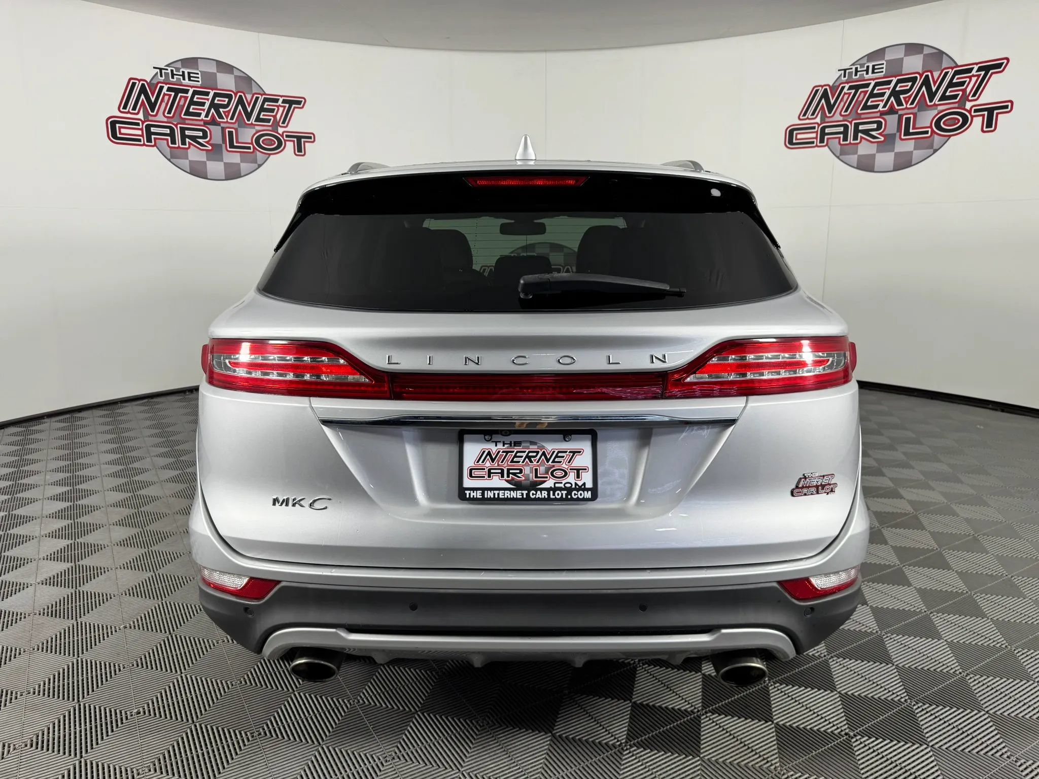 Used 2019 Lincoln MKC Select w/ Select Plus Package AWD/4WD image 6