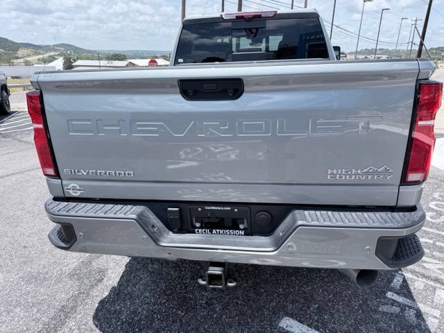 Certified 2024 Chevrolet Silverado 2500 High Country w/ Technology Package AWD/4WD image 16