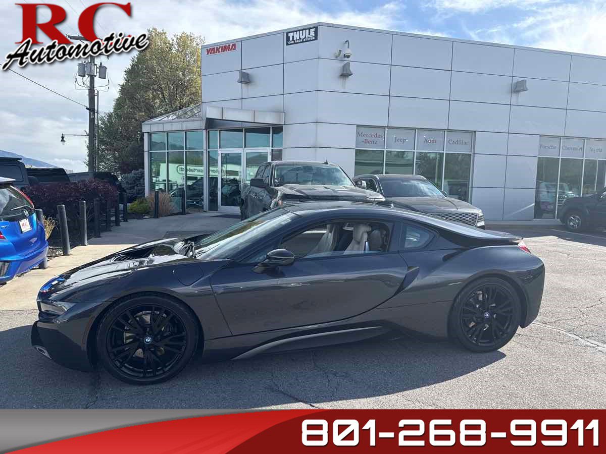Used 2015 BMW i8 image 1
