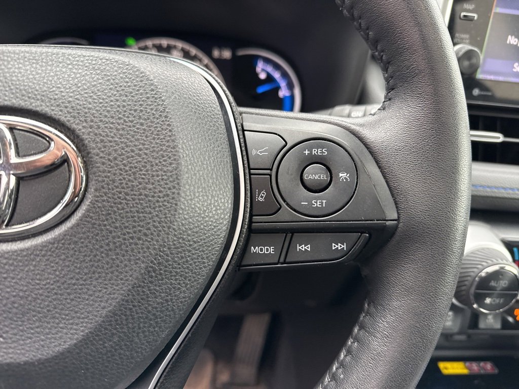 Used 2022 Toyota RAV4 XSE image 12