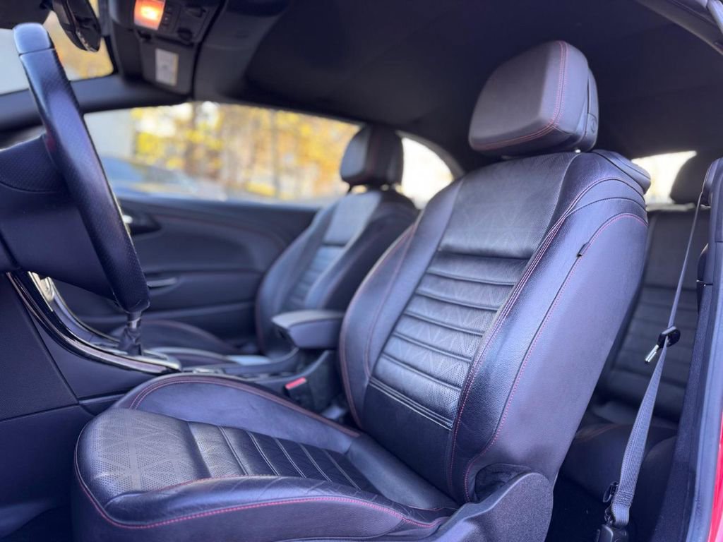 Used 2018 Buick Cascada Sport Touring w/ Dark Effects Package FWD image 15
