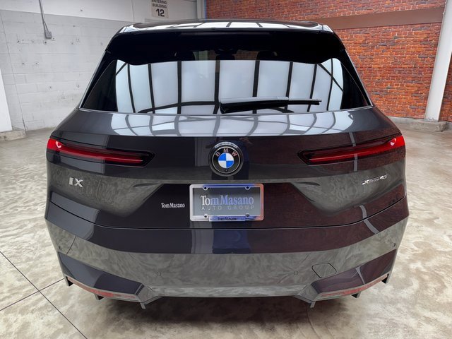 Used 2026 BMW iX xDrive45 image 4