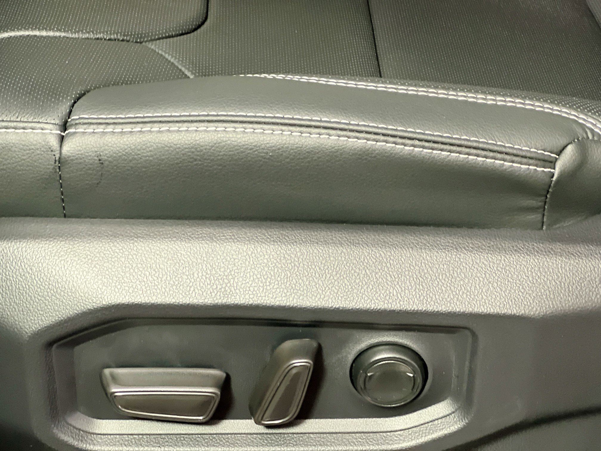 New 2026 Toyota Tundra Limited image 15