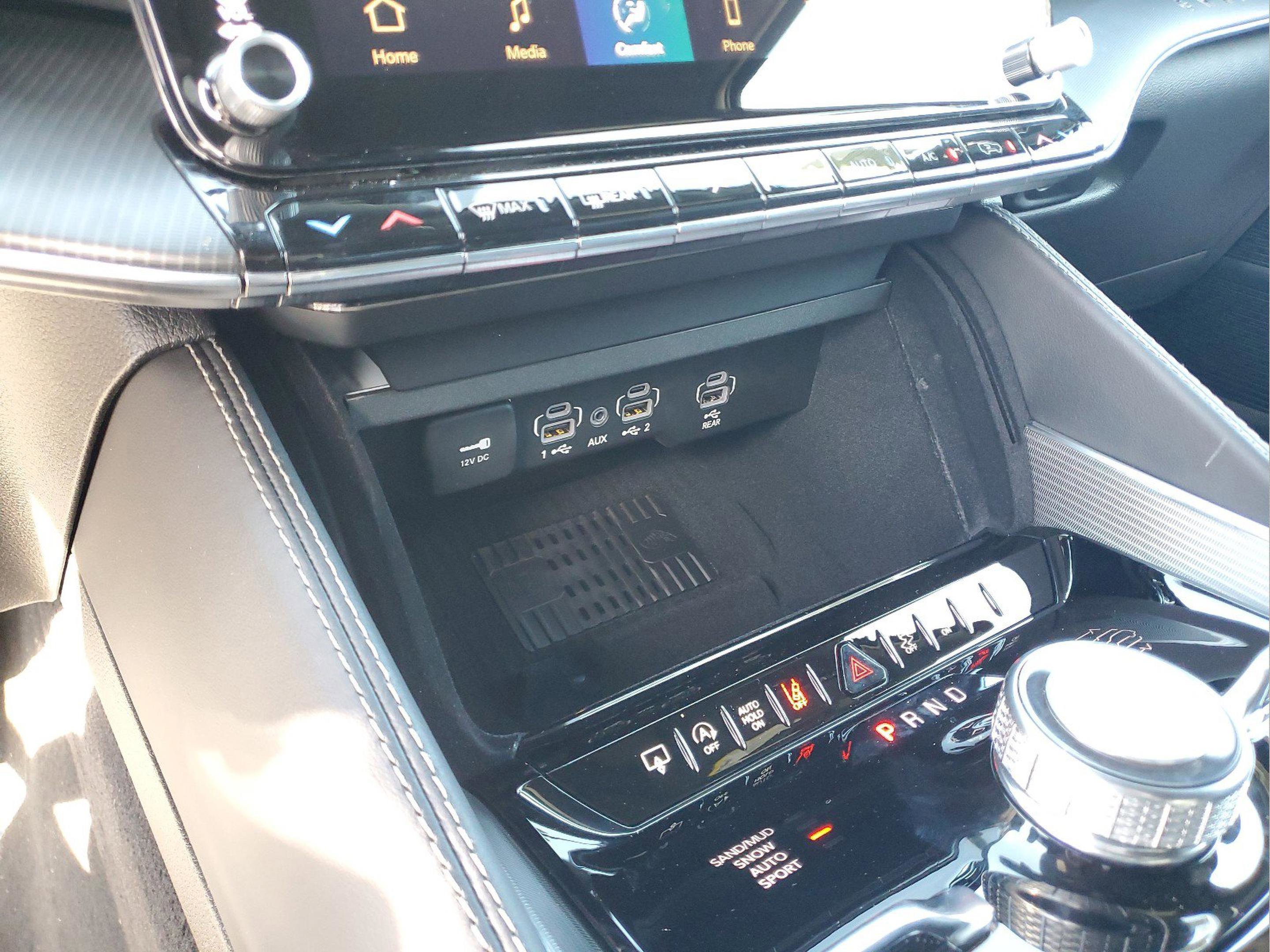 New 2026 Jeep Grand Wagoneer Summit w/ Rear Seat Video Group I image 22