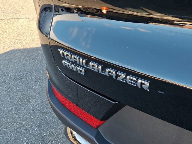 Used 2023 Chevrolet TrailBlazer ACTIV w/ Convenience Package image 41