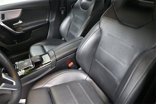 Used 2020 Mercedes-Benz CLA 250 4MATIC image 11