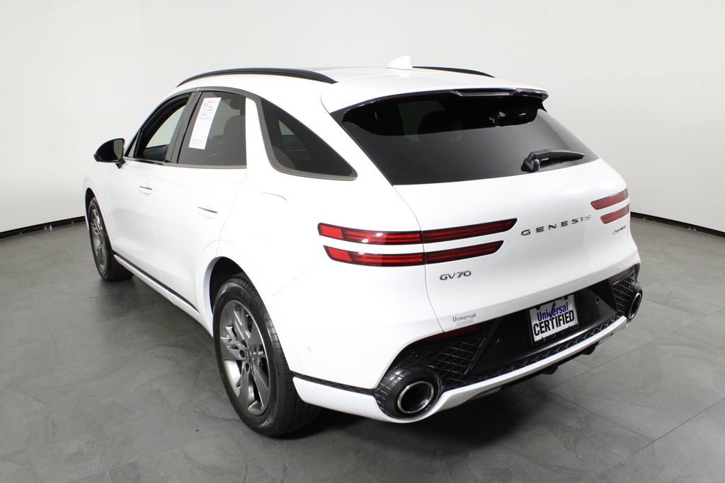 Used 2022 Genesis GV70 3.5T Sport w/ Sport Advanced Package AWD/4WD image 3