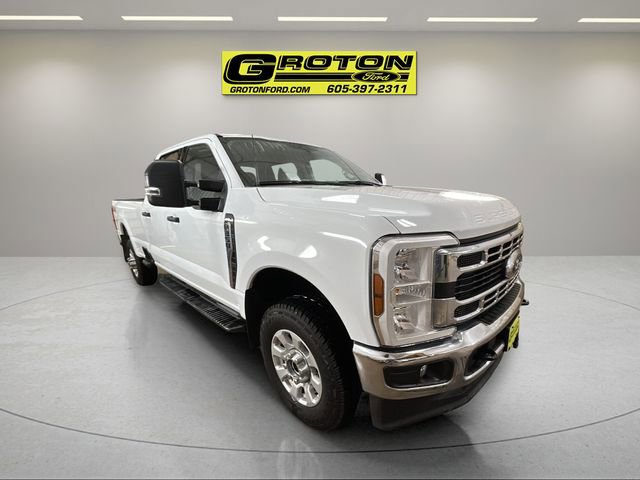 Used 2024 Ford F350 XLT w/ FX4 Off-Road Package image 6