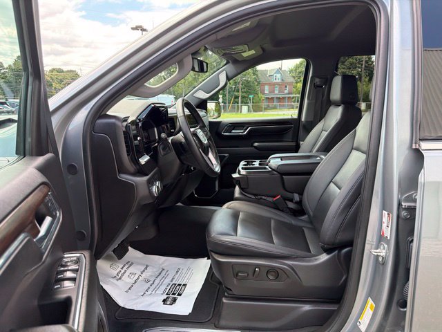 Used 2024 GMC Sierra 1500 SLT AWD/4WD image 13