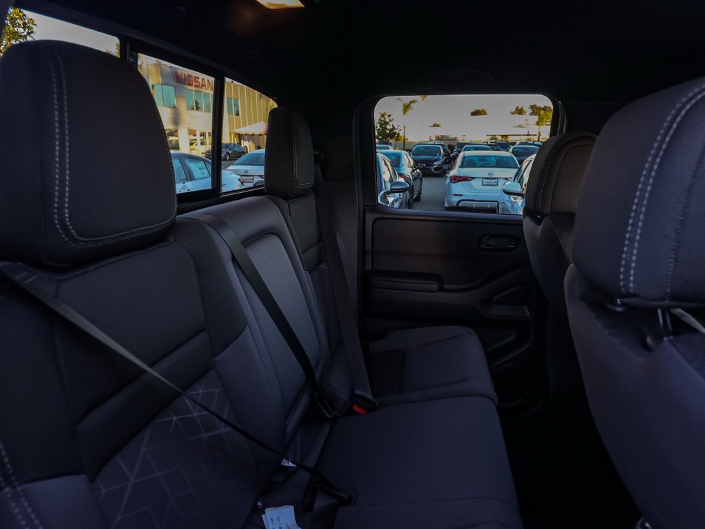 New 2026 Nissan Frontier SV w/ Tow Package image 17