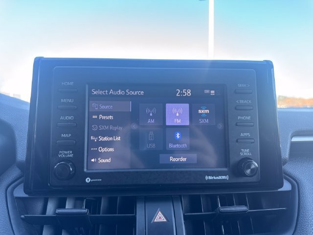 Used 2020 Toyota RAV4 LE w/ All Weather Liner Package AWD/4WD image 21