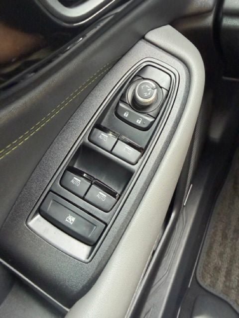 Used 2025 Subaru Outback Onyx Edition AWD/4WD image 21