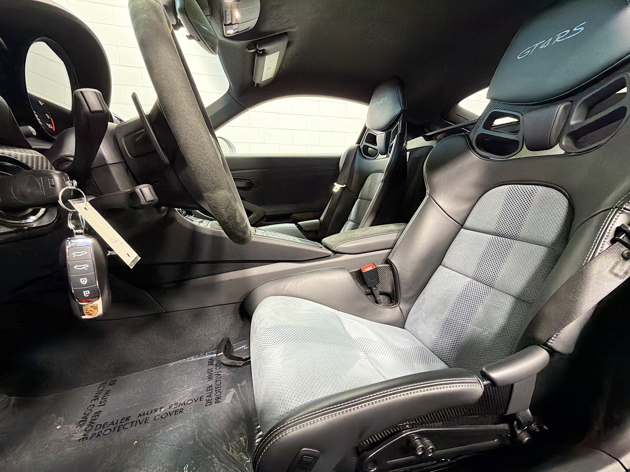 Used 2025 Porsche 718 Cayman GT4 RS w/ Chrono Package RWD image 5