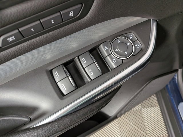 Certified 2022 Cadillac XT4 Premium Luxury w/ Enhanced Visibility Package image 19