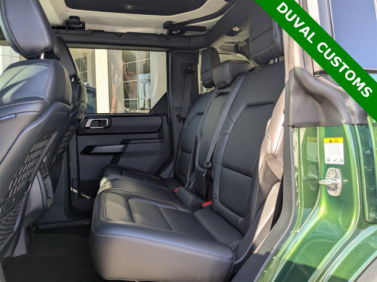 New 2025 Ford Bronco Badlands image 11