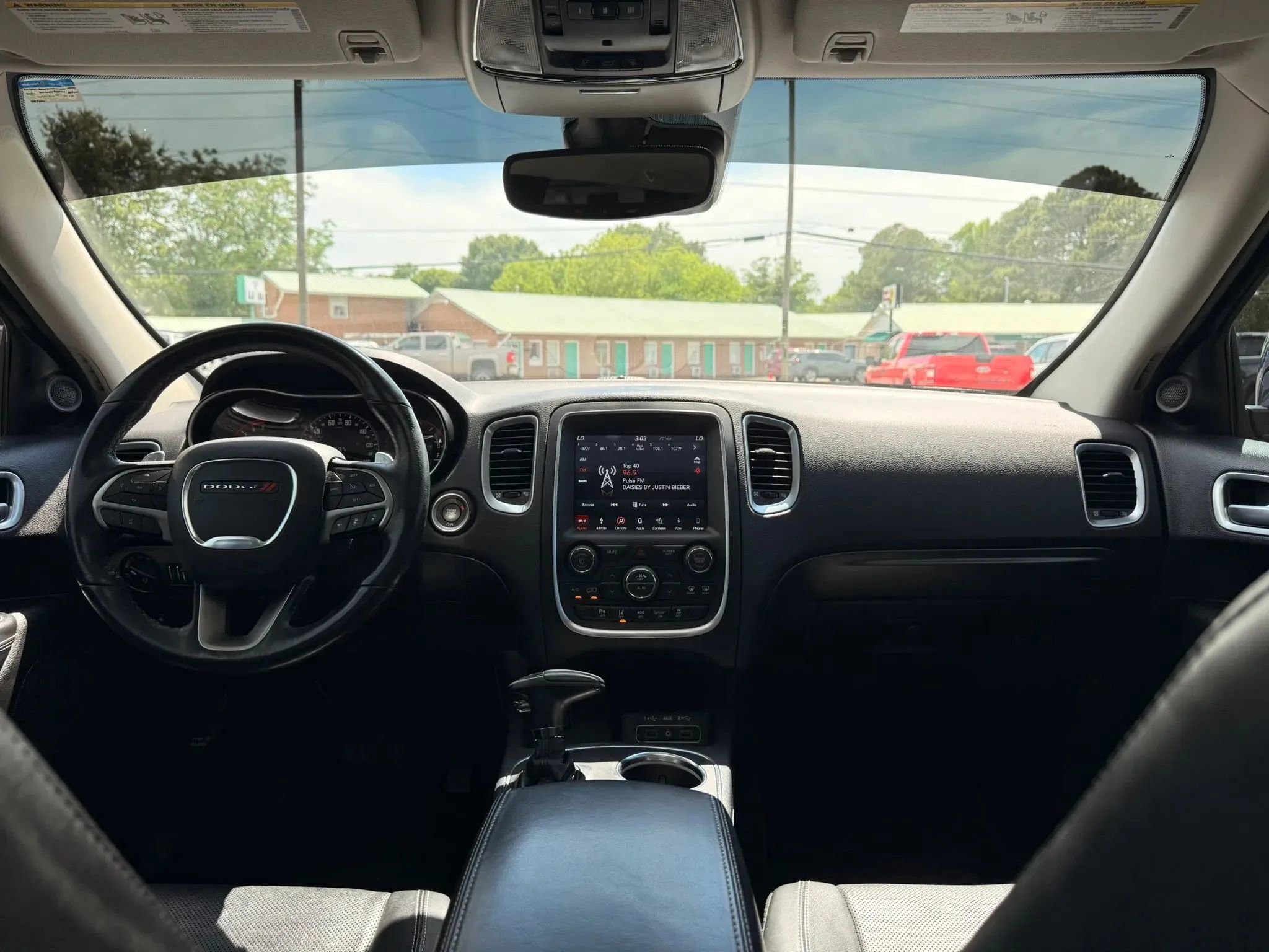 Used 2018 Dodge Durango Citadel w/ Technology Group AWD/4WD image 16