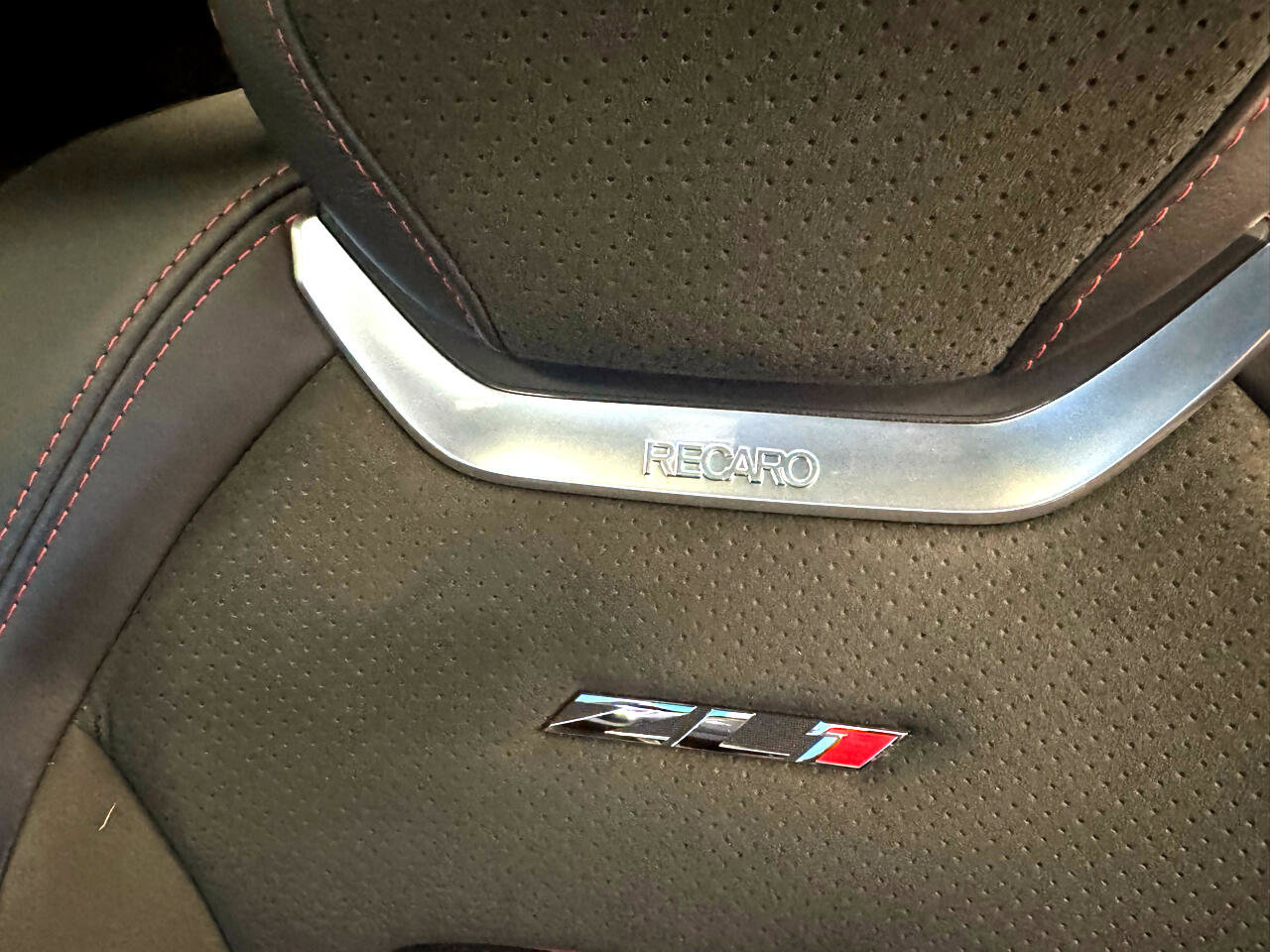 Used 2017 Chevrolet Camaro ZL1 image 17