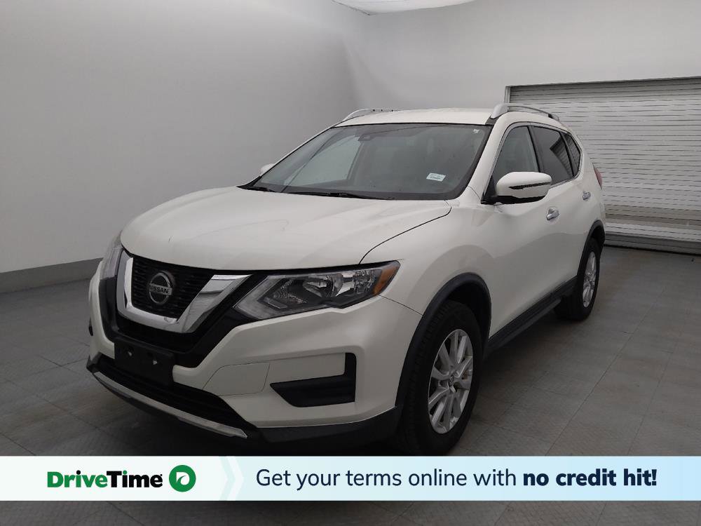 Used 2019 Nissan Rogue SV image 1