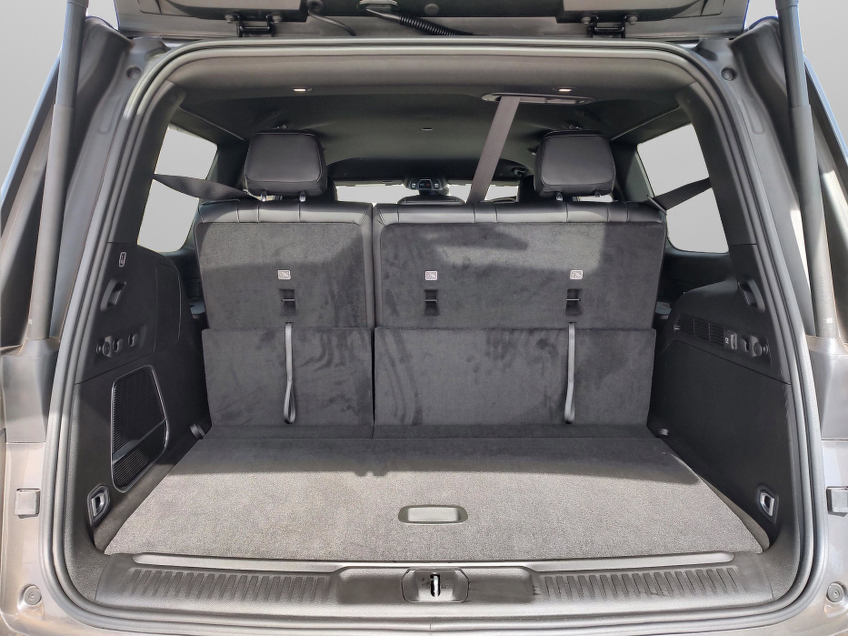 New 2025 Jeep Wagoneer Base image 34