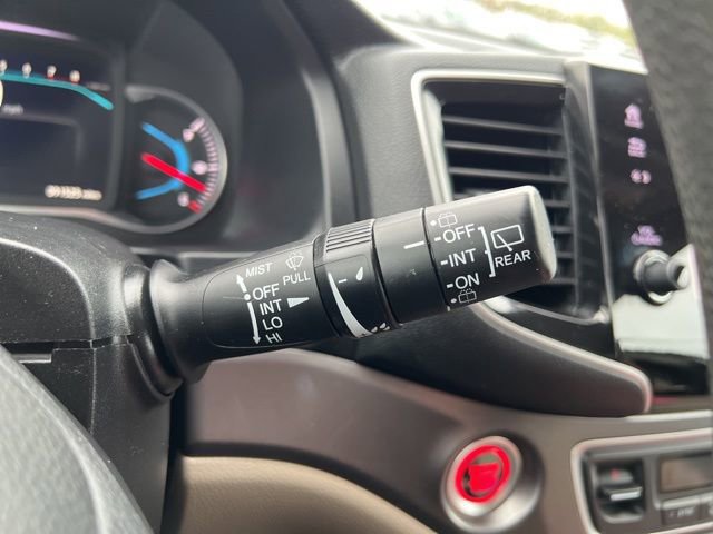 Used 2021 Honda Pilot EX image 24