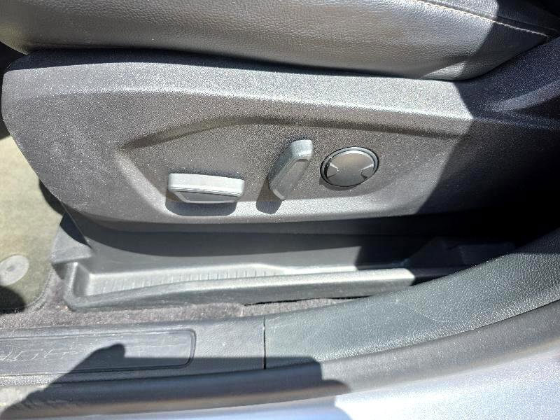 Used 2022 Ford Edge SEL image 20