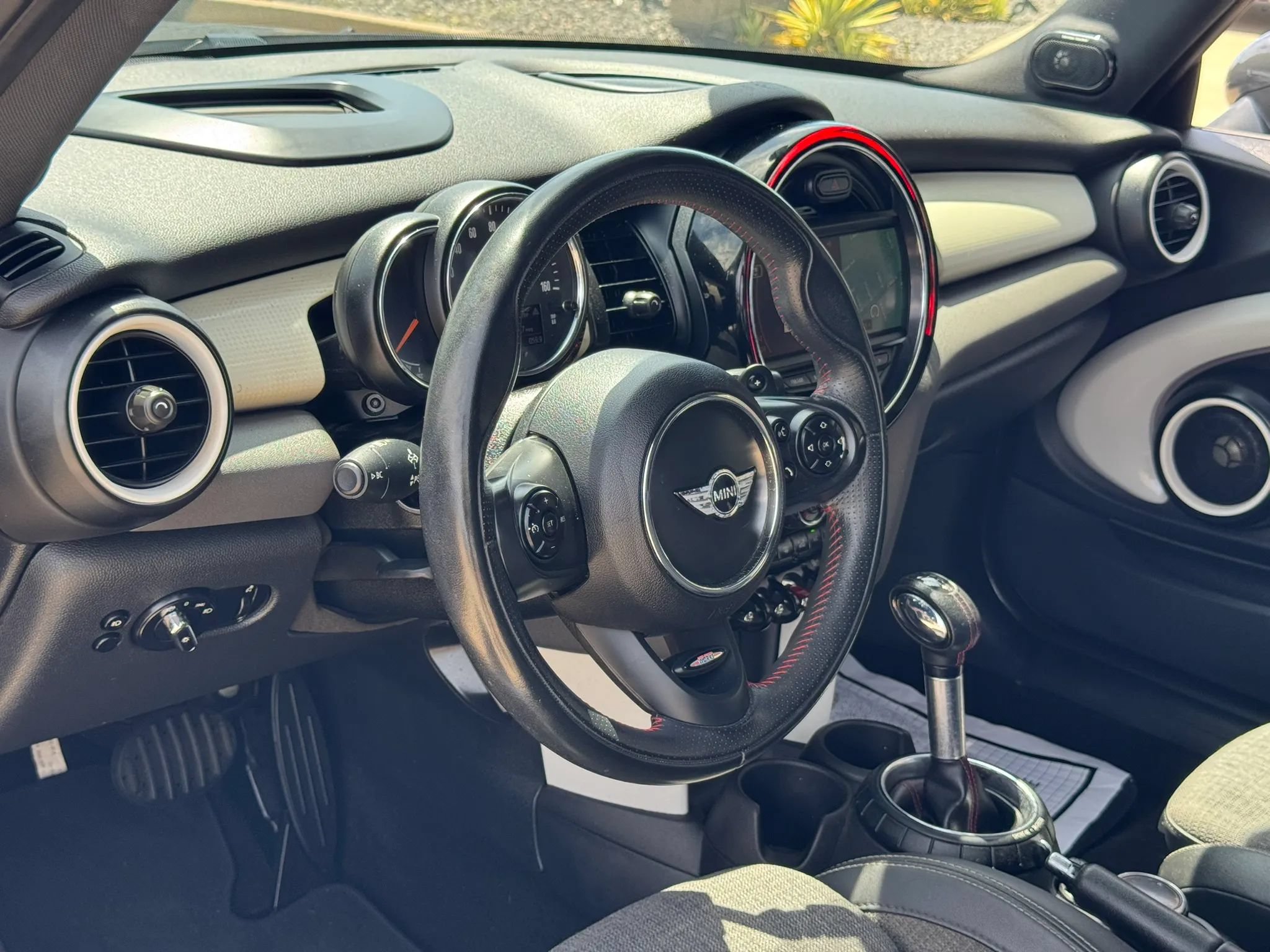 Used 2014 MINI Cooper S FWD image 18