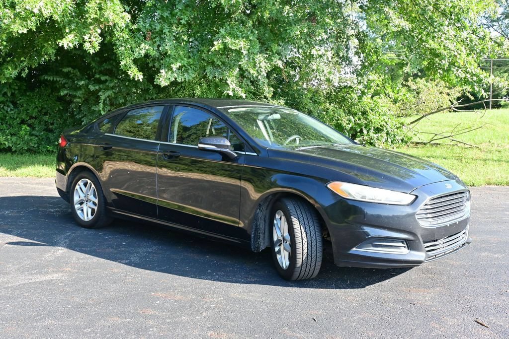 Used 2013 Ford Fusion SE FWD image 5