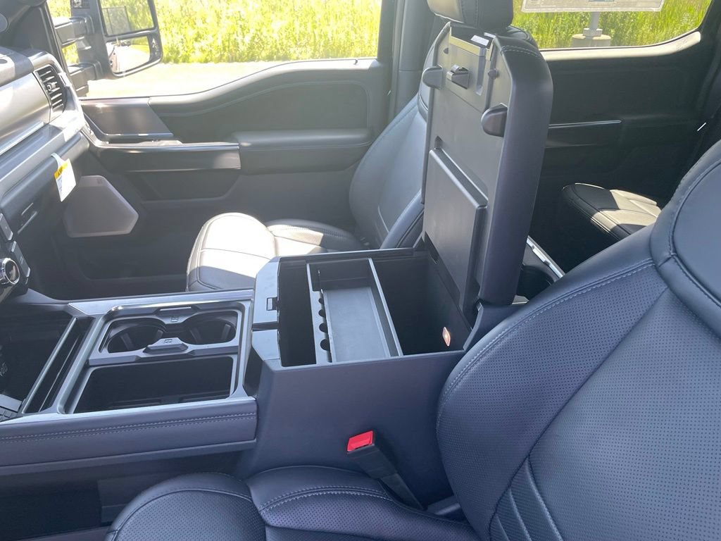 New 2026 Ford F350 Platinum w/ FX4 Off-Road Package AWD/4WD image 33