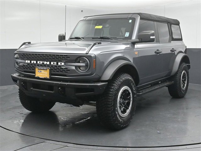 Certified 2021 Ford Bronco Badlands image 3