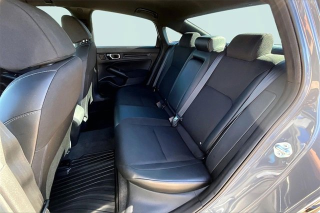 Used 2025 Honda Civic Sport image 28