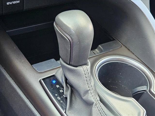 Used 2023 Toyota Camry SE FWD image 12