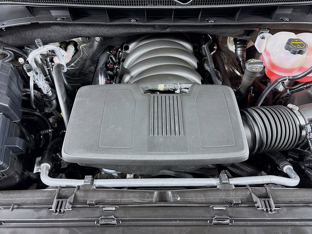 New 2026 GMC Yukon XL AT4 image 32