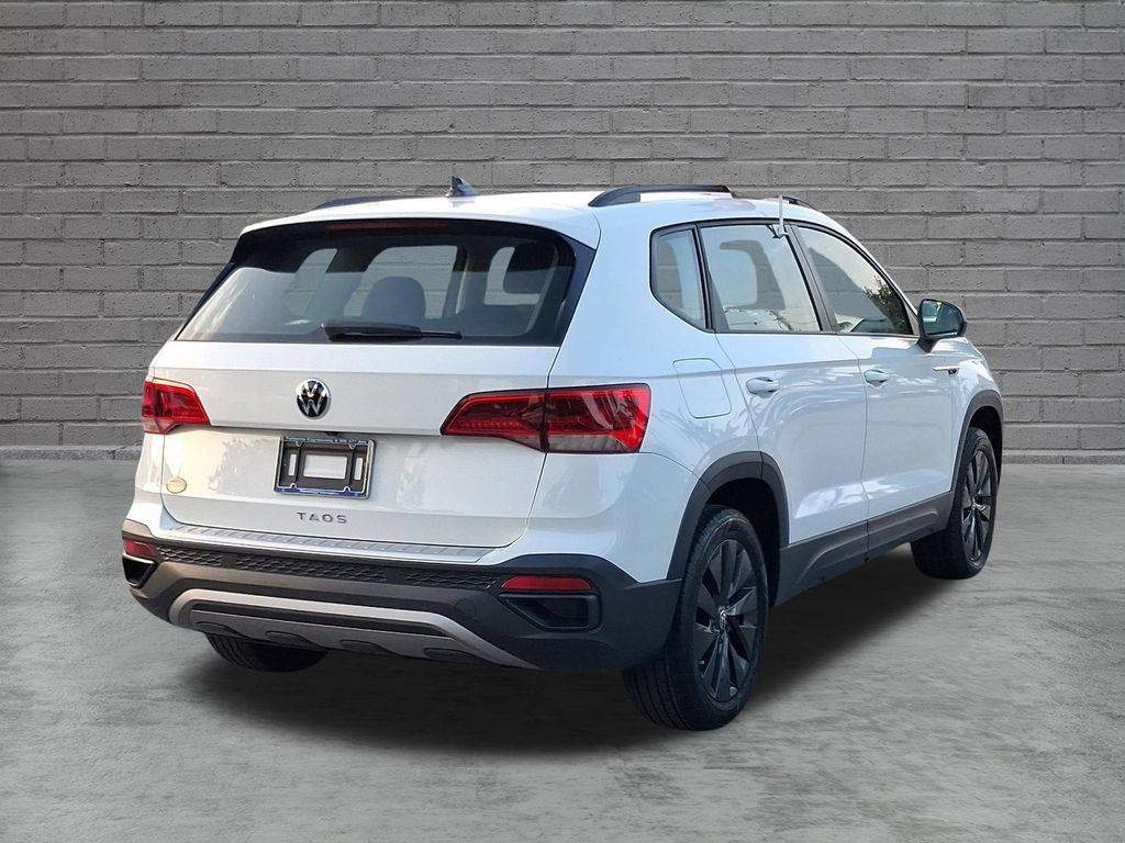 Used 2023 Volkswagen Taos S FWD image 11