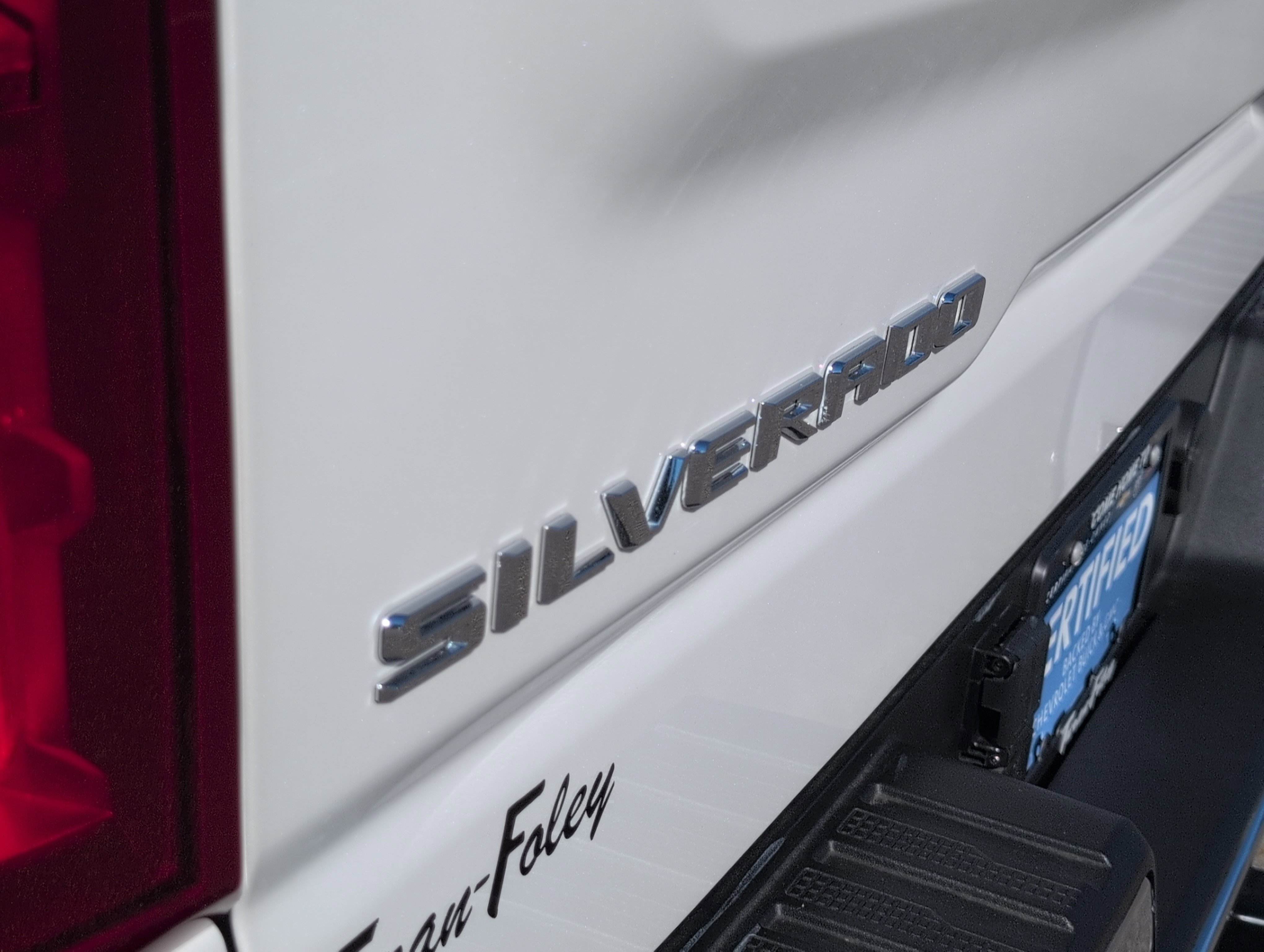 Used 2025 Chevrolet Silverado 1500 LTZ w/ Z71 Off-Road Package image 31