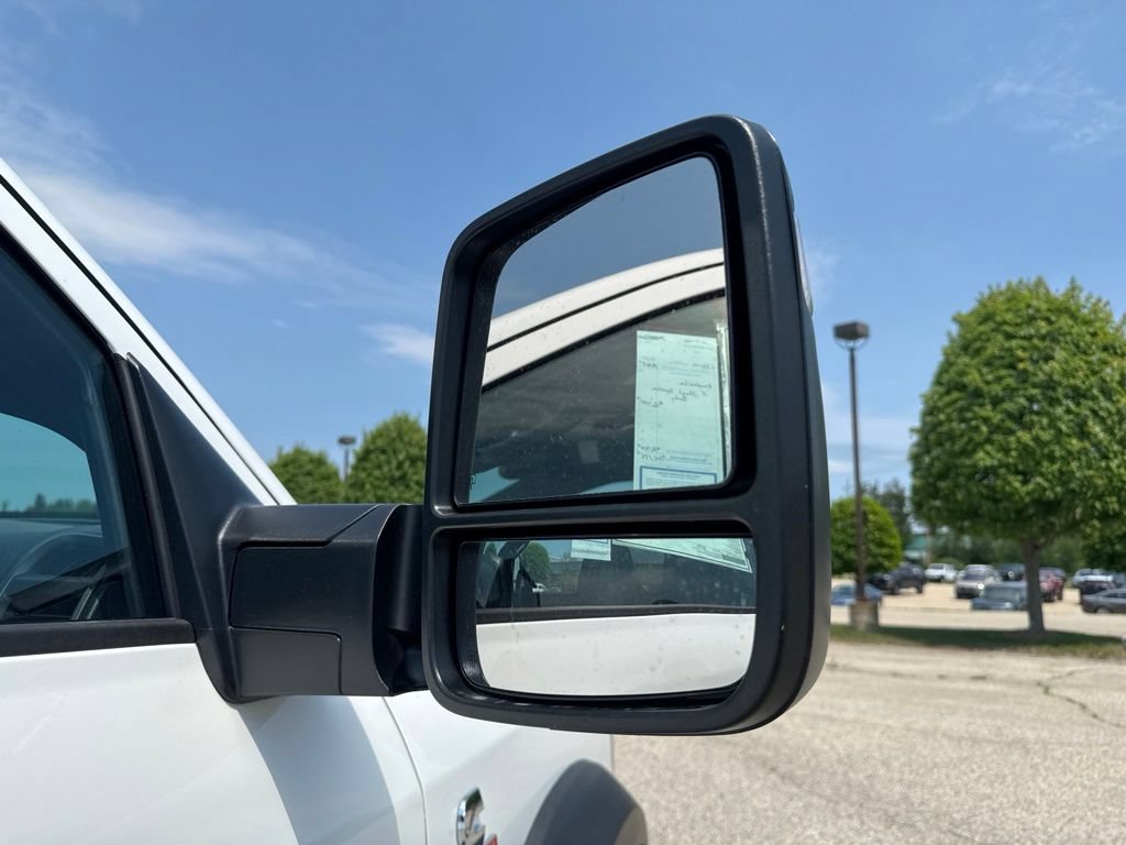 New 2026 RAM 5500 Tradesman AWD/4WD image 43