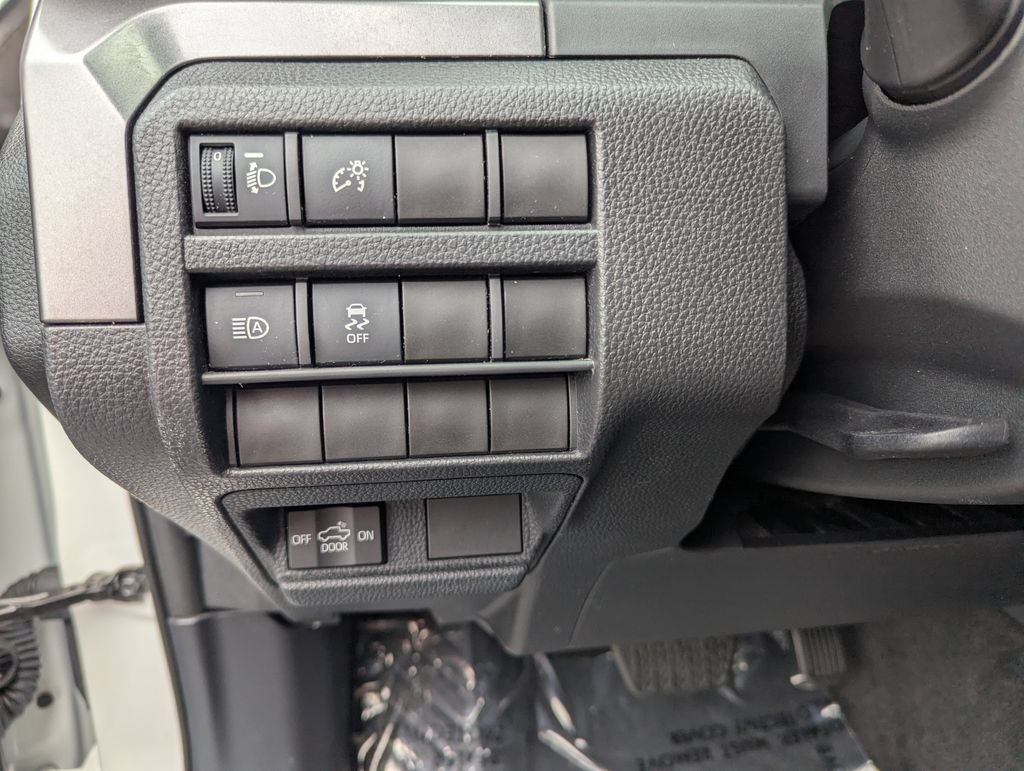 Used 2025 Toyota Tacoma SR5 RWD image 12
