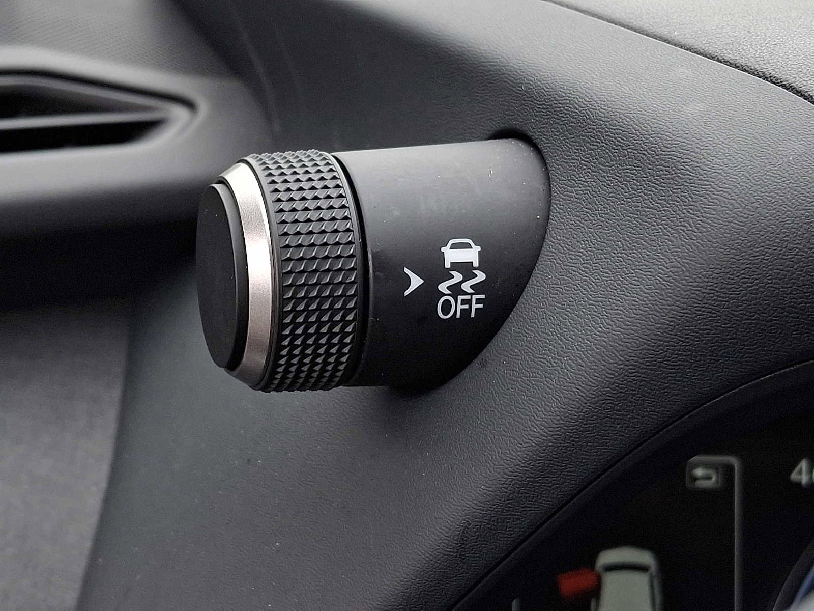 Used 2023 Lexus UX 250h FWD w/ Premium Package image 25