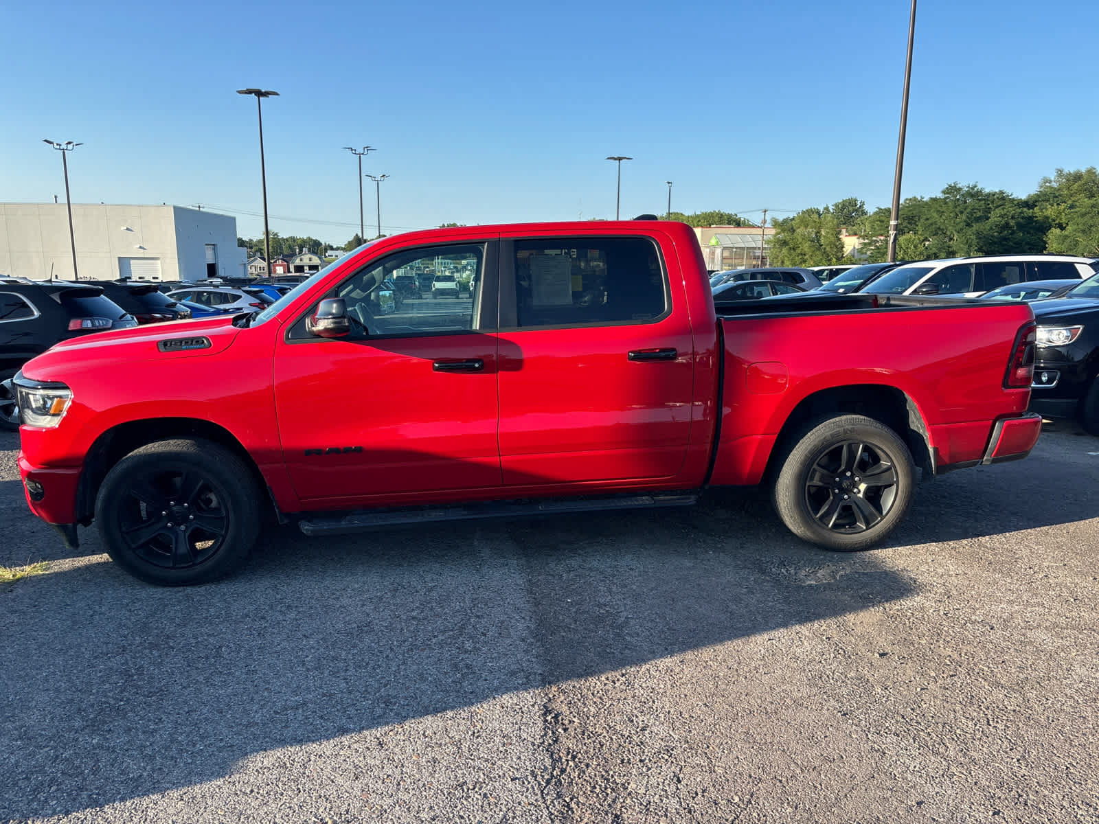 Used 2023 RAM 1500 Big Horn AWD/4WD image 9