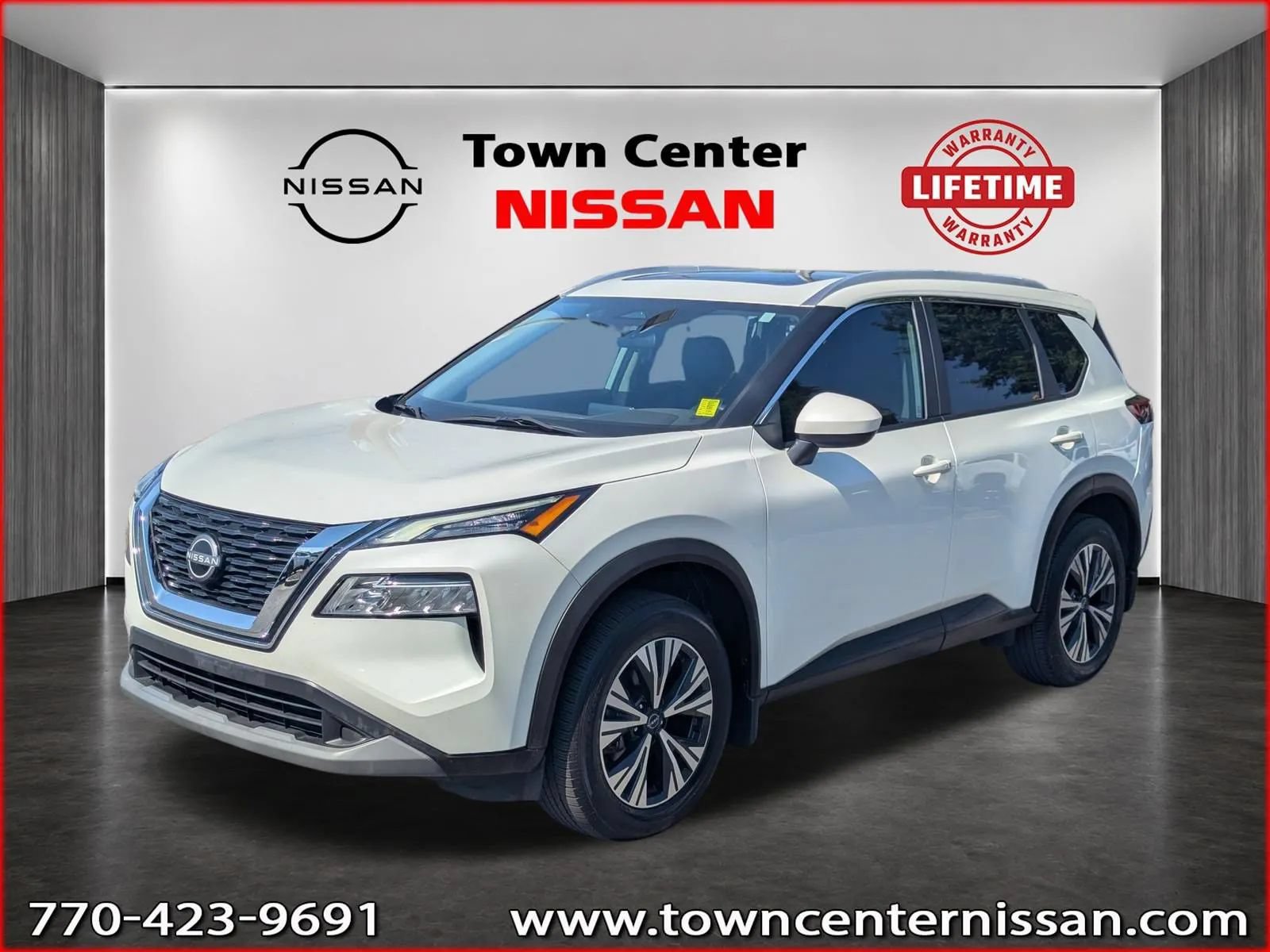 Certified 2023 Nissan Rogue SV w/ SV Premium B Package FWD image 3