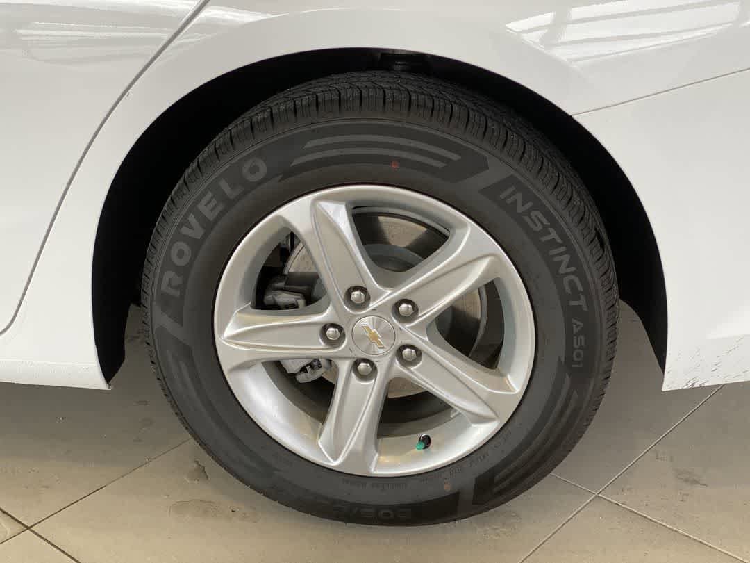 Used 2023 Chevrolet Malibu LT FWD image 13