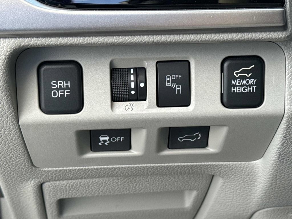 Used 2017 Subaru Forester 2.5i Limited image 21