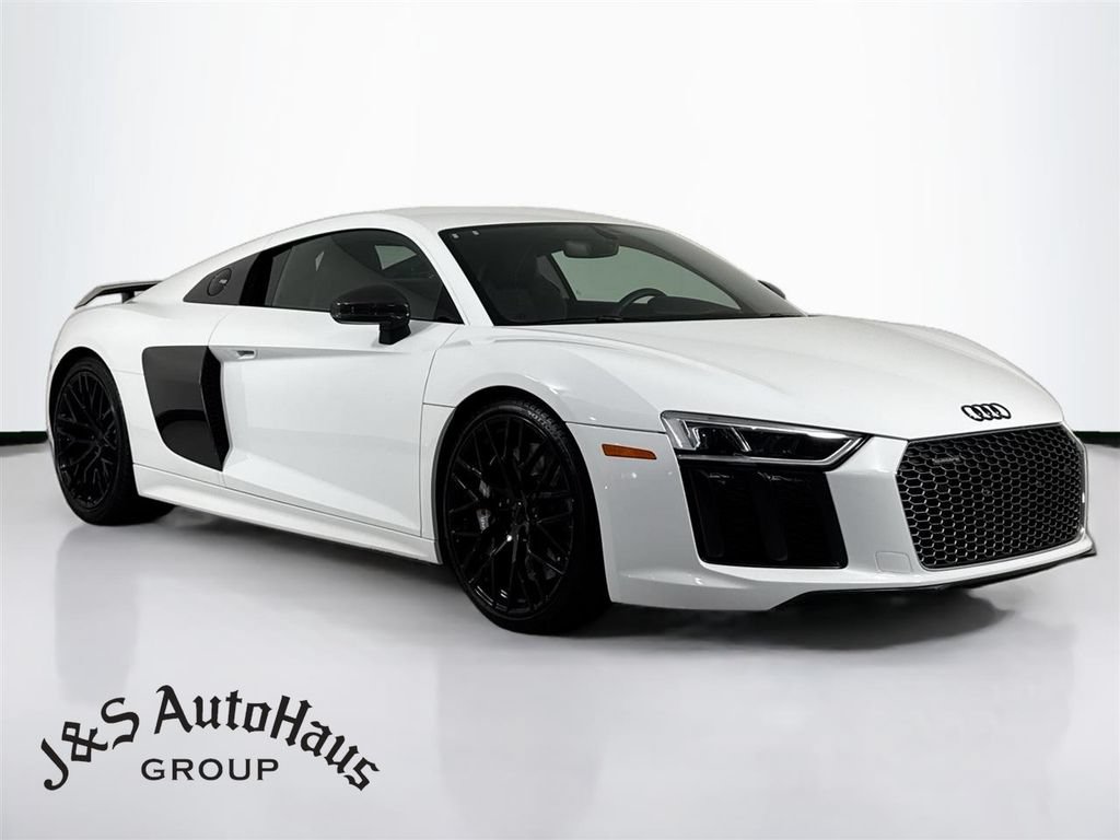 Used 2017 Audi R8 V10 plus