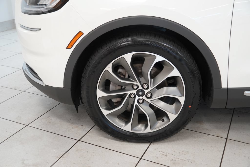 Used 2022 Lincoln Nautilus Reserve AWD/4WD image 20