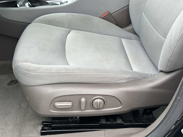 Used 2023 Chevrolet Malibu LT FWD image 16