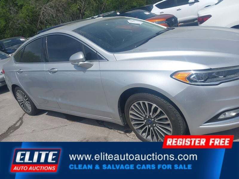 Used 2017 Ford Fusion SE w/ Fusion SE Technology Package image 25