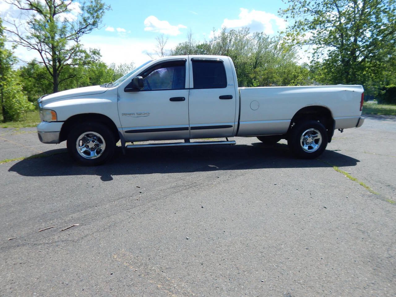 Used 2002 Dodge Ram 1500 Truck 2WD Quad Cab image 2