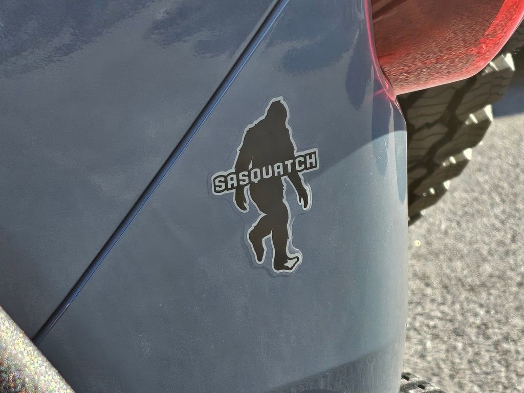 New 2025 Ford Bronco Heritage Edition image 32