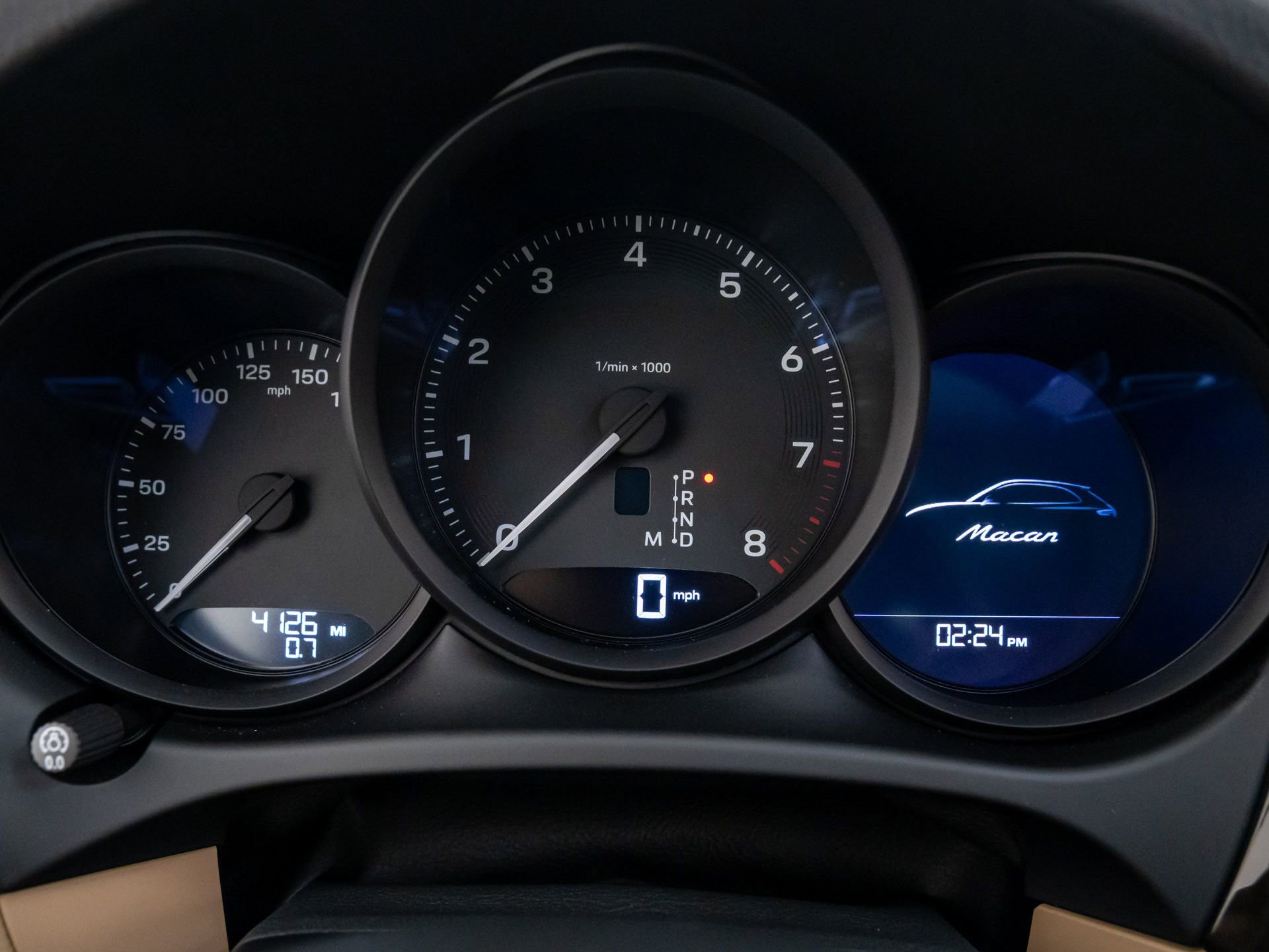 Certified 2026 Porsche Macan image 20